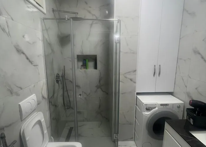 Liqeni Comfort Appartement Tirana